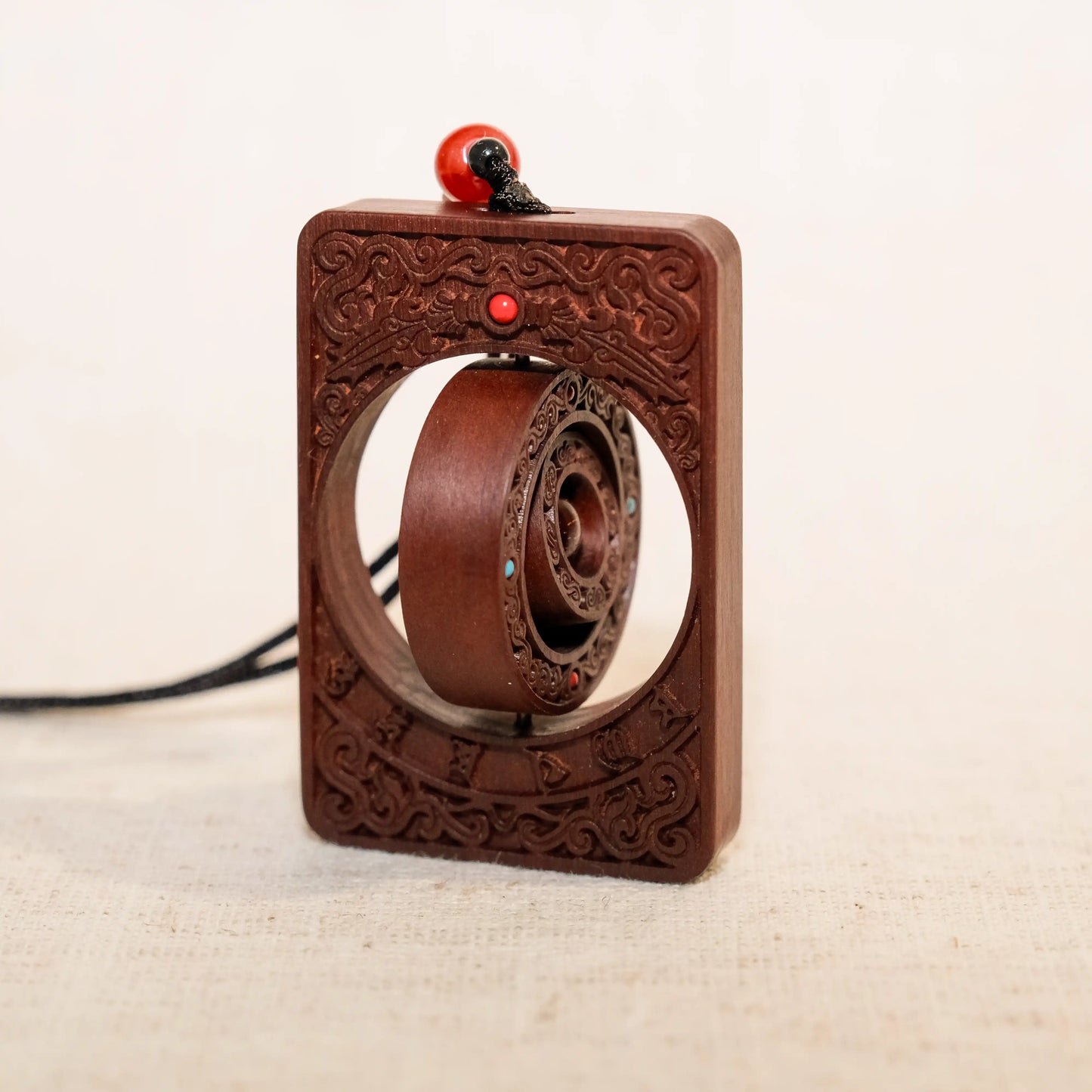 Hand-carved Movable Wooden Pendant Necklace