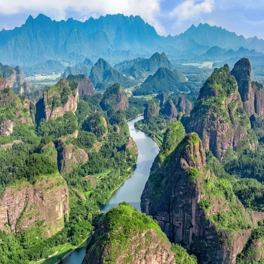 Longhu Mountain and Taoist Heritage: Cultural Origins and Lasting Influence