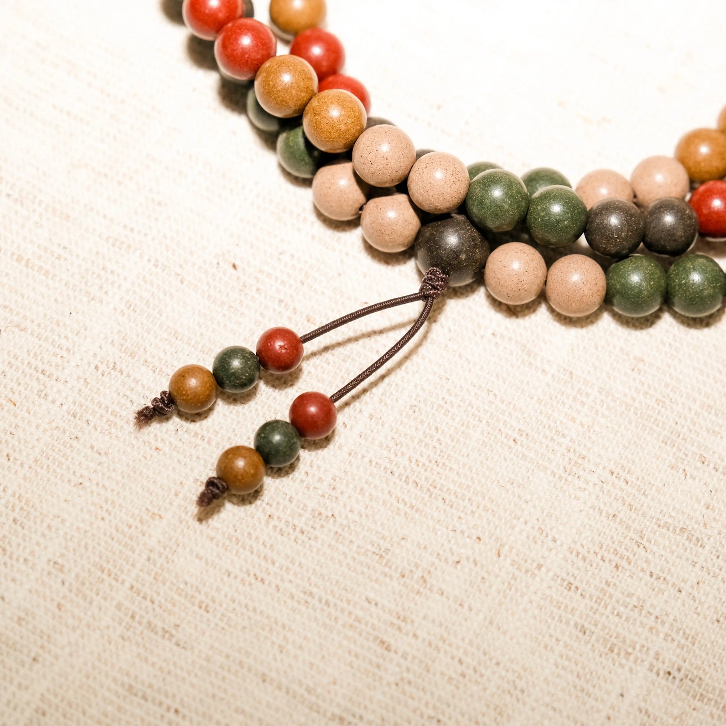 Dragon-Tiger Mountain Natural Incense Bracelet